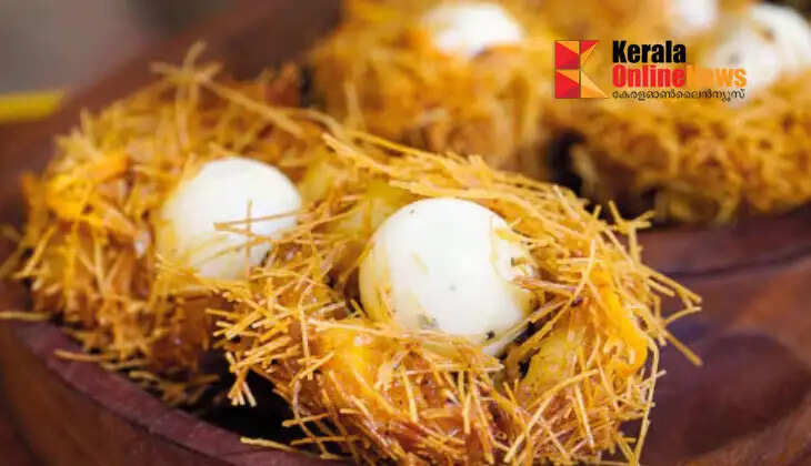 A great evening snack made with potatoes and semiya