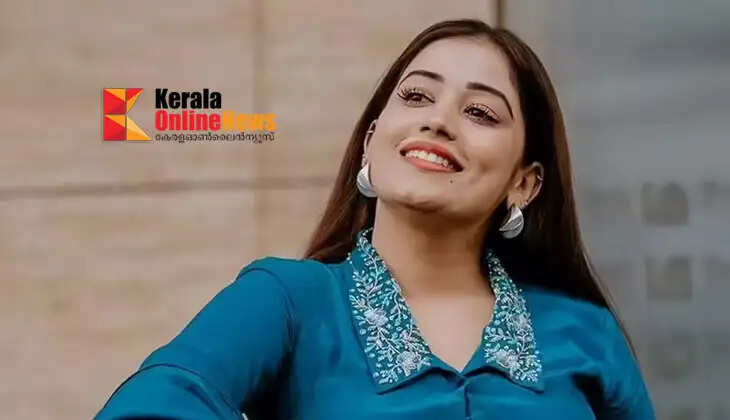 "Let's tell the truth, Pinarayi sir is good": Anumol gains attention