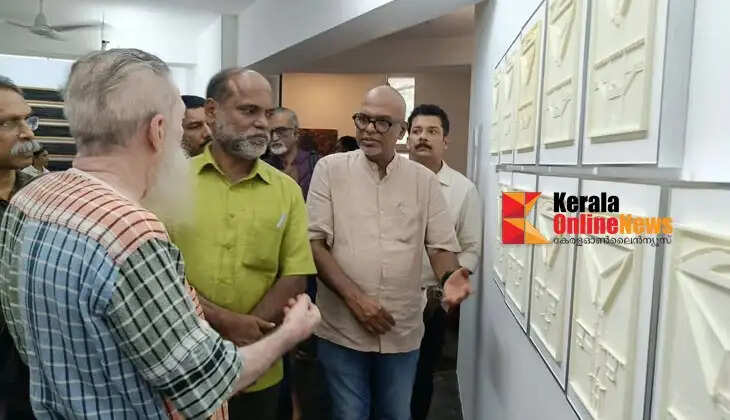The &lsquo;Loop of Suspended Lines&rsquo; group show has begun at Kannur Gallery Ekami