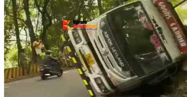 Traffic jam at Wayanad Churam: People face travel difficulties after hours without drinking water