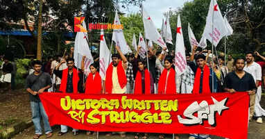 A resounding victory in five seats; Kannur University Union has been maintained by SFI