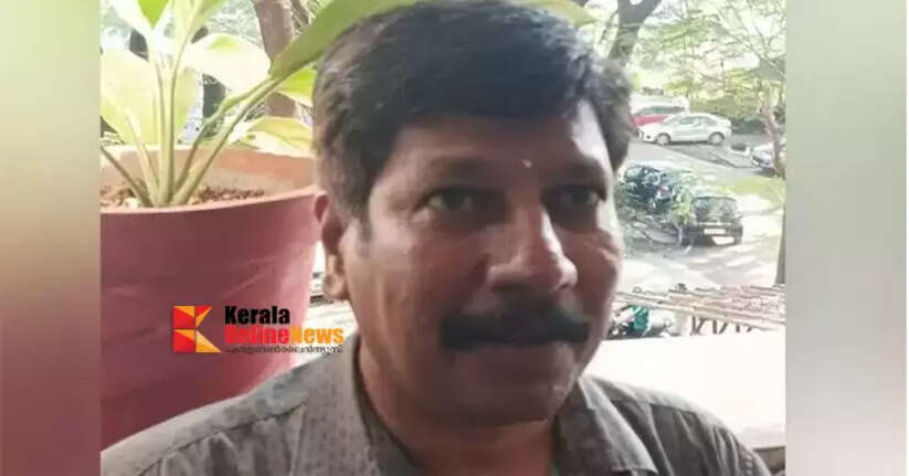 Deputy Tehsildar gets seven years rigorous imprisonment and fine for accepting bribe of Rs 3,000 and a bottle of liquor to pay for his travel expenses