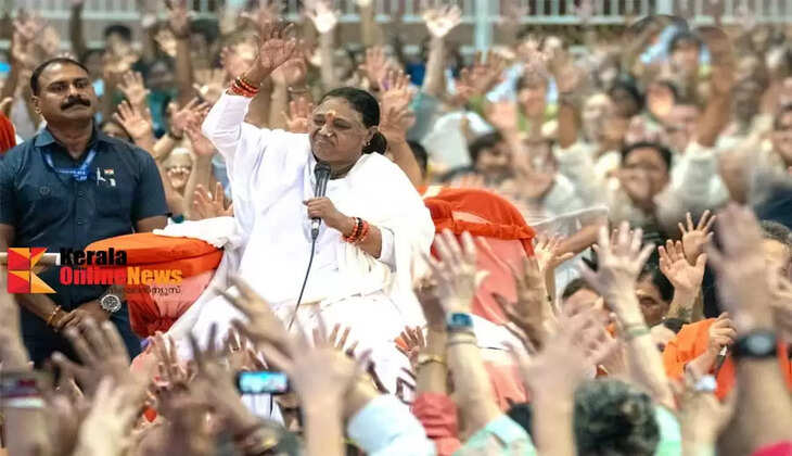 Every New Year should be a time for reflection and transformation  Sadhguru Mata Amritanandamayi Devi