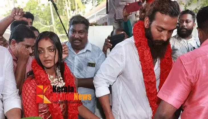 Viral marriage..! Monalisa is 18 years old, police say birth certificate was edited later