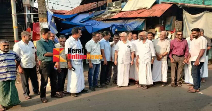  Traffic reforms in the new street town should be reviewed: Abdul Karim Cheleri