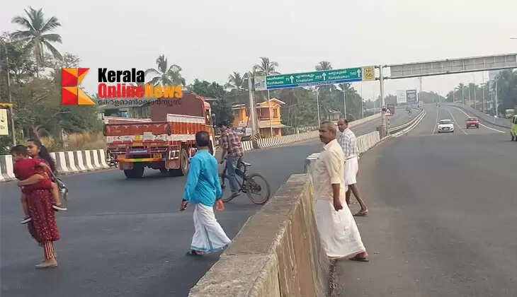 Pedestrians' wait continues; demand for a footbridge at Muzhappilangad Math grows stronger