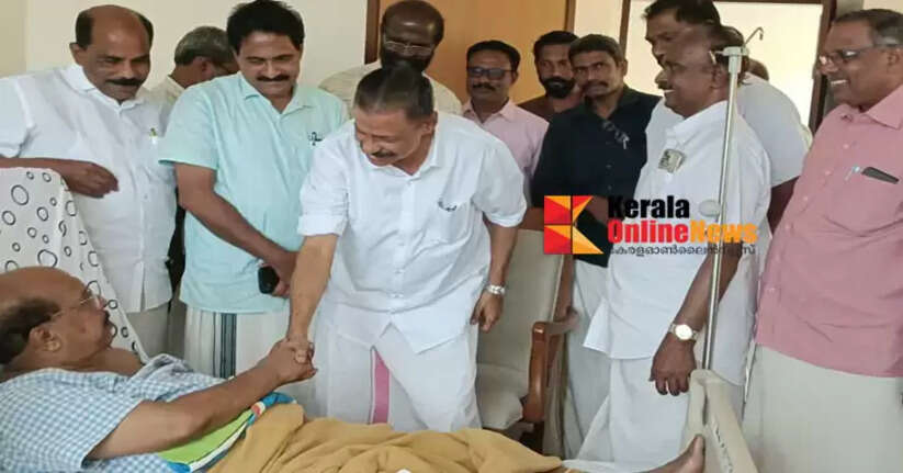 MV Govindan visits G Sudhakaran in the hospital