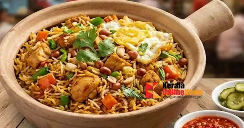 Tastes like a Chinese biryani; you won't be able to stop craving it!