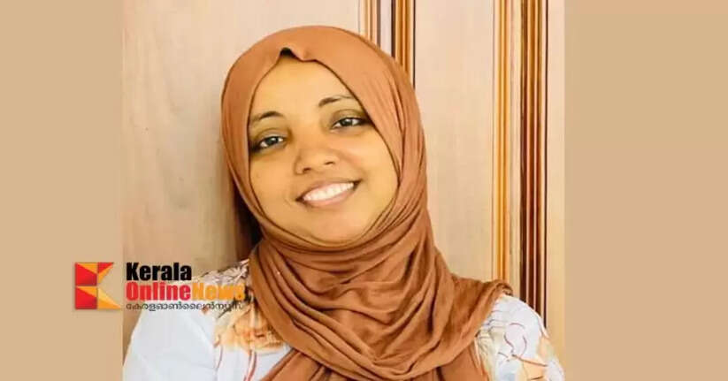 Salmat won his maiden victory by breaking the left fort at Kunnumkai.