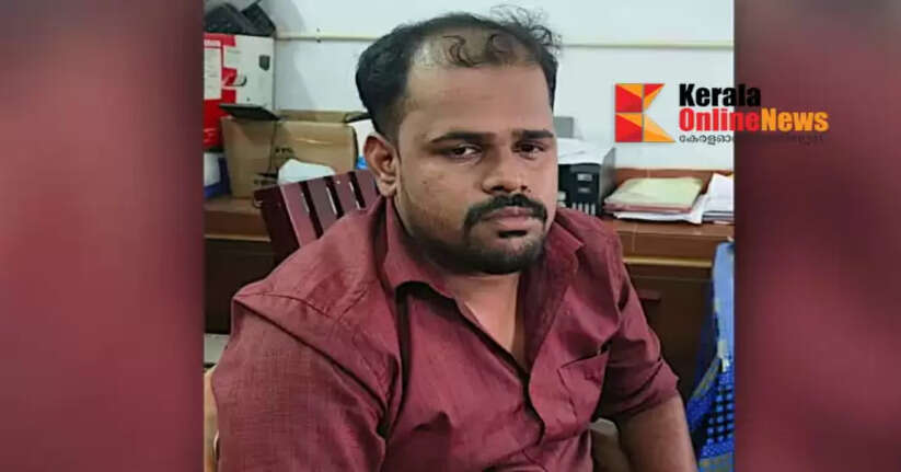 LKG student sexually harassed in school bus; Bus cleaner arrested in Malappuram