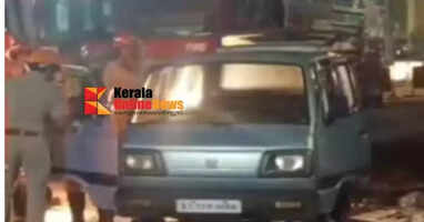 Omni van catches fire while driving in Koothuparamba city