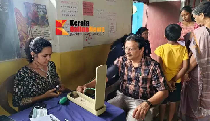 Thotta SN College NSS Unit and District Ayurveda Hospital conducted a medical camp