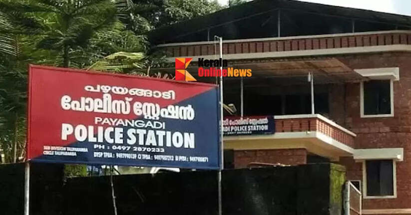Kerala Kaumudi Correspondent beaten up in Kannur Pashyangadi; Police registered a case against six private bus employees