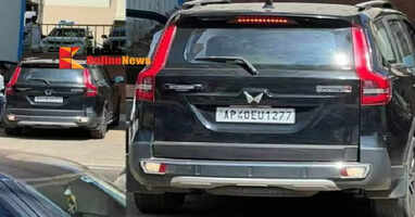 Fake currency notes and a currency counting machine found at the house of the person arrested in the kidnapping of a youth in Kasaragod