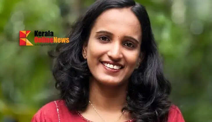 A young woman committed suicide in Thalassery after being beaten by her boyfriend