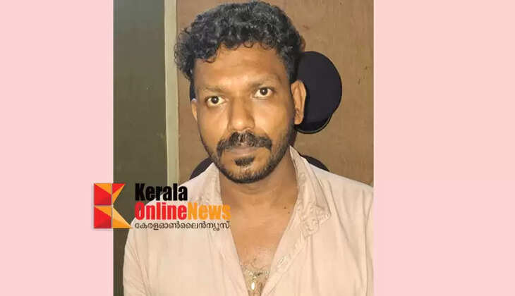 A young man from Ancharakandi was arrested with MDMA during a vehicle inspection.