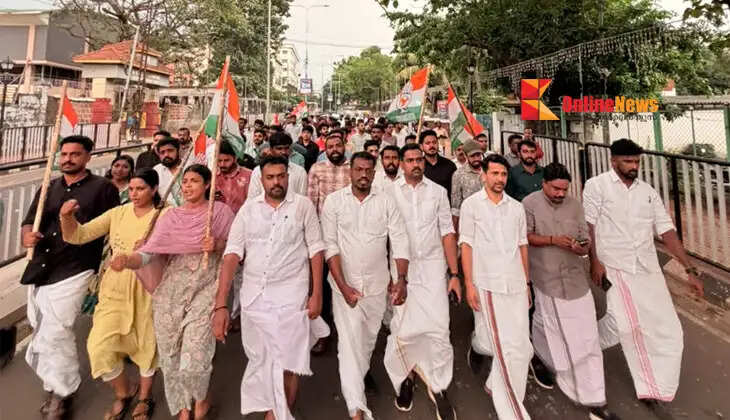 Incident involving the attempted attack on O.J. Janeesh: Congress holds protest march in Kannur town; Youth Congress burns flag in front of DYFI office.