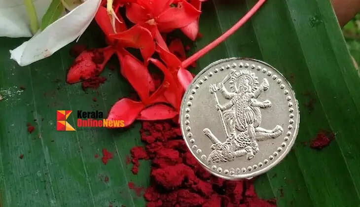 A major offering in Devi temples: Learn about the primary objectives and benefits of performing *Raktapushpanjali*.