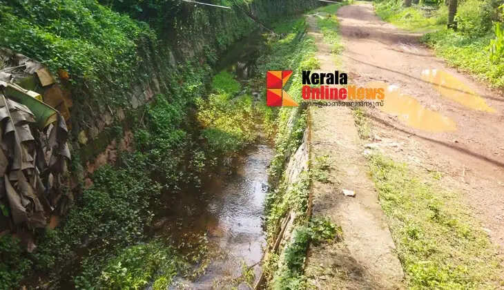 Construction of the protective wall of Orikara stream is halfway complete