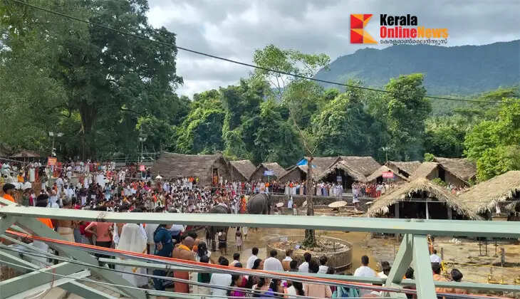 Kottiyoor Vaisakhi Mahotsavam; First Seeveli procession held1
