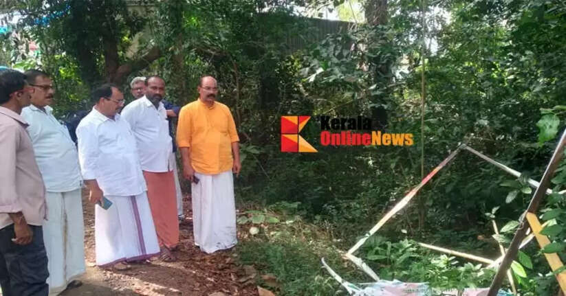 Action should be taken against those who destroyed the flags and boards of BJP candidates: KK Vinod Kumar