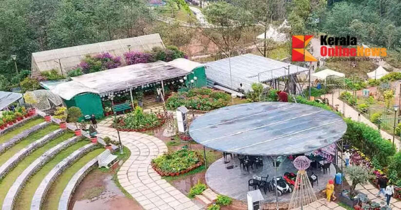 Spring has arrived in South Kashmir; Flower Festival begins in Munnar today