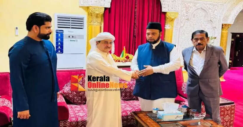 Sayed Aslam Al-Al Mashhur Thangal, District President of Samastha Pravasi Cell Kannur, met with Sheikh Faisal Al-Qasimi