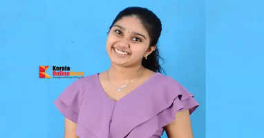 State School Arts Festival; Kannur Kurumathur Higher Secondary School student KV Mesnak got A grade in poetry writing.