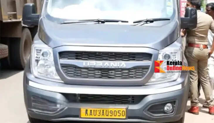 A person from Karnataka arrived for Kottiyoor darshan in an Urbania with a fake number plate; Enforcement Division of the Motor Vehicles Department arrested him