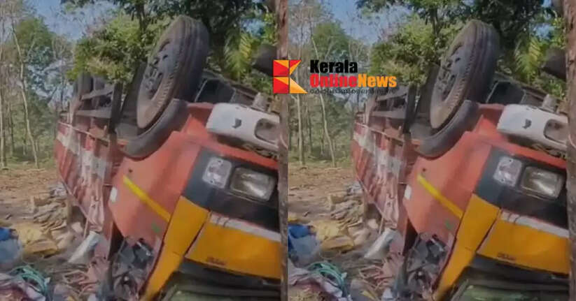 Two interstate workers die in mini-lorry overturn in Payyavoor, Kannur