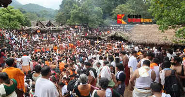 Huge crowd of devotees gathers to see Kottiyoor Perumal