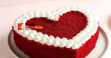 A special red velvet cake to make Christmas Eve red