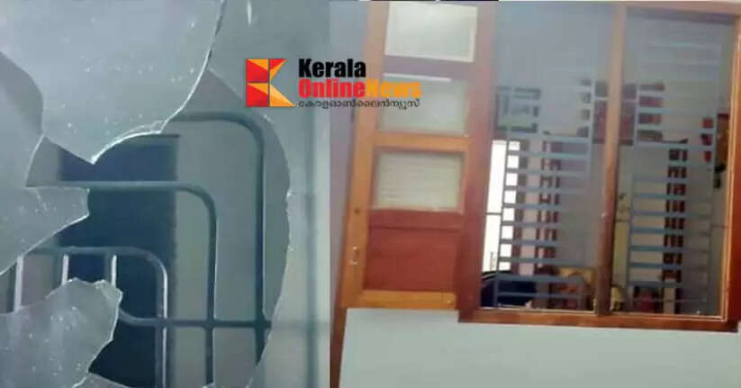 Complaint of house attack in Kannur for speaking in support of Thiyya Kshema Sabha