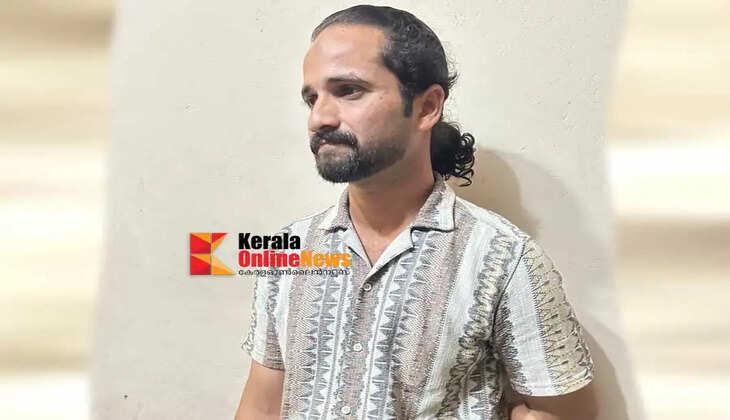 Kannur Town Police arrest notorious vehicle thief who was roaming around with stolen scooter