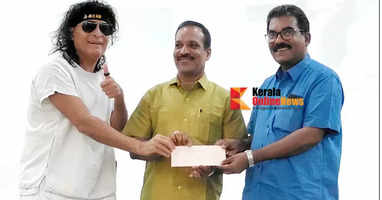 Sanukumar won 10 lakhs in boche tee lucky draw