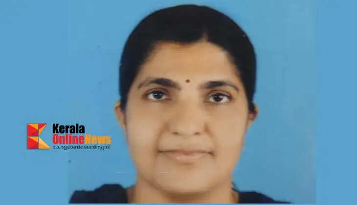 Housewife dies after falling from terrace of house in Kannur