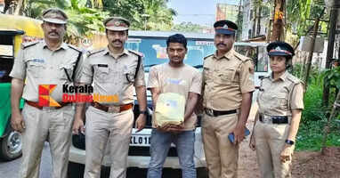 Youth arrested with ganja in Ponnyam Srampi