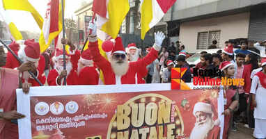 The papal procession in Bonnatalle turned Iritti into a colorful procession: Three thousand papists participated