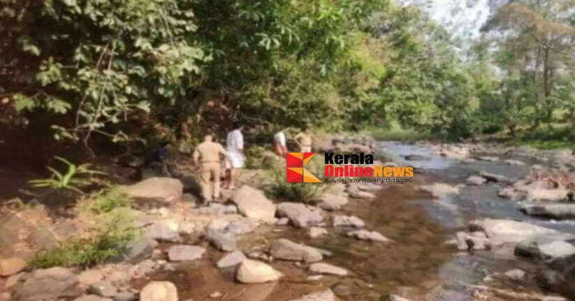 Search intensified for youth who fled into forest in Kottiyoor Manathana