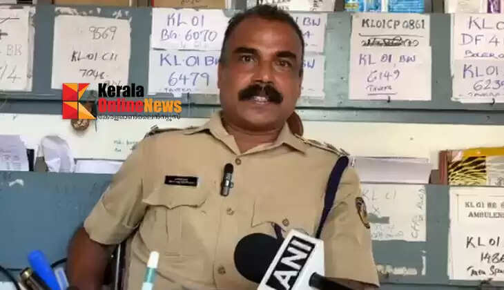Kannur DHQ SI found a young woman during a bus journey through just phone calls