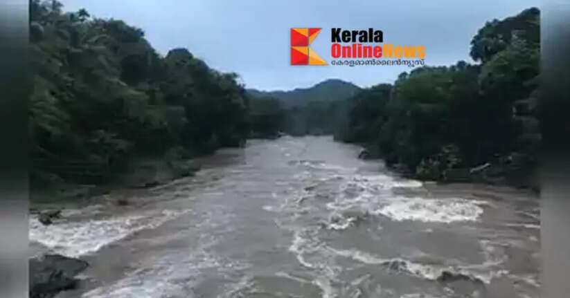 Heavy rain in Kozhikode hilly region; water level rises in rivers