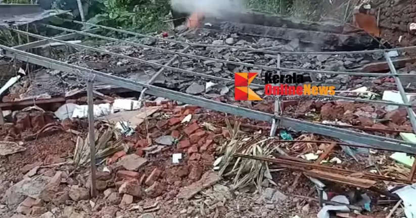 Thiruvananthapuram Palode firecracker shop caught fire