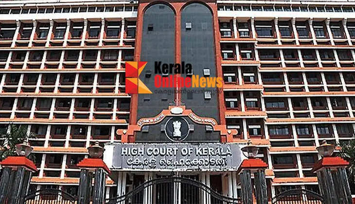 The High Court has stayed the arrest of students who participated in the SFI protest at Kalady University; the action was taken on a petition filed by the students who are SFI activists.