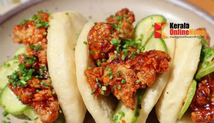Delicious crunchy chicken bao bun