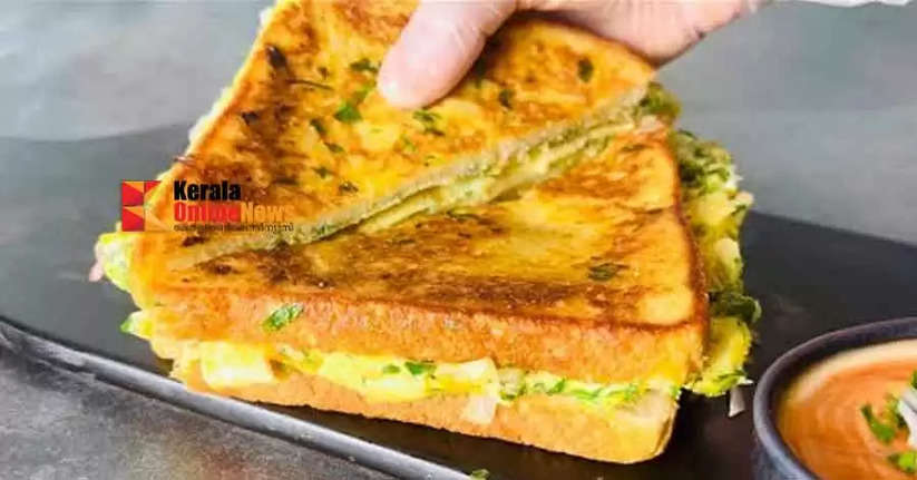 Cheese bread omelette