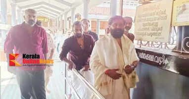 Actor Dileep visits Payyannur Subramanya Swamy temple