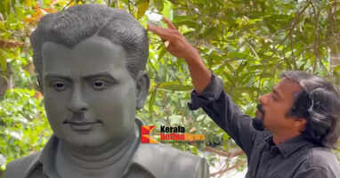 A statue of Azhikkodan Raghavan is being prepared for the CPM Kannur District Committee office