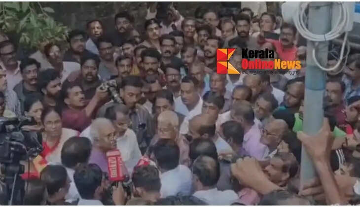 ED inspection of opposition leader Pinarayi Vijayan's house in Pinarayi Pandyala Mukku complete; CPM activists shout at officials, no evidence found
