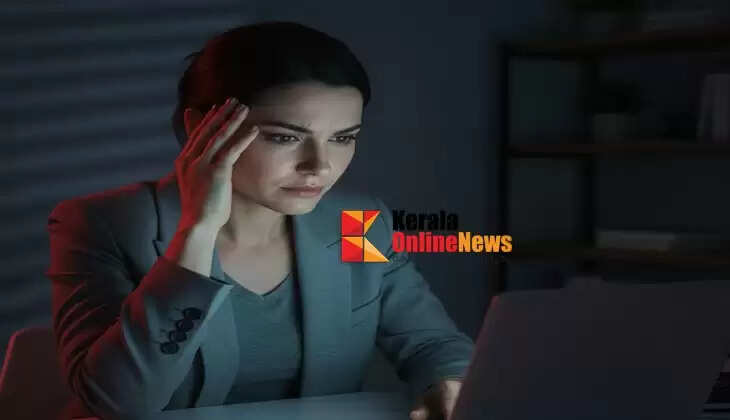 Too much screen time? Eat these fruits to protect your eyes...