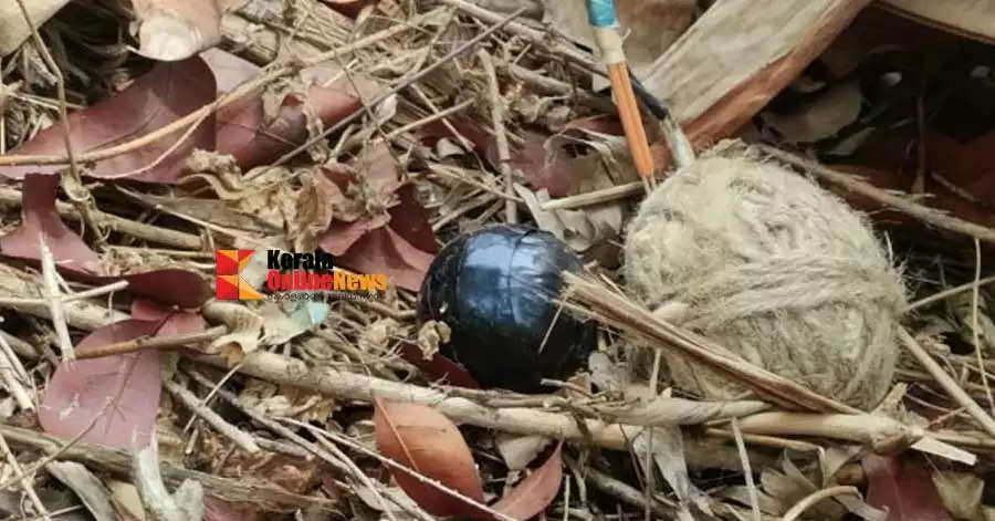 Police seized country-made bombs on Ponnyam Nayanar Road in Kannur